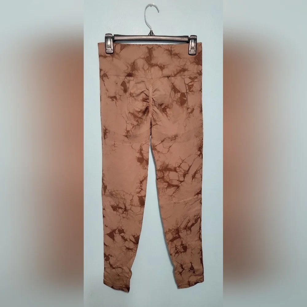 Nwt Curves N Combat Boots | Seamless Leggings w/Booty Scrunch | Brown Ma… - Picture 5 of 7